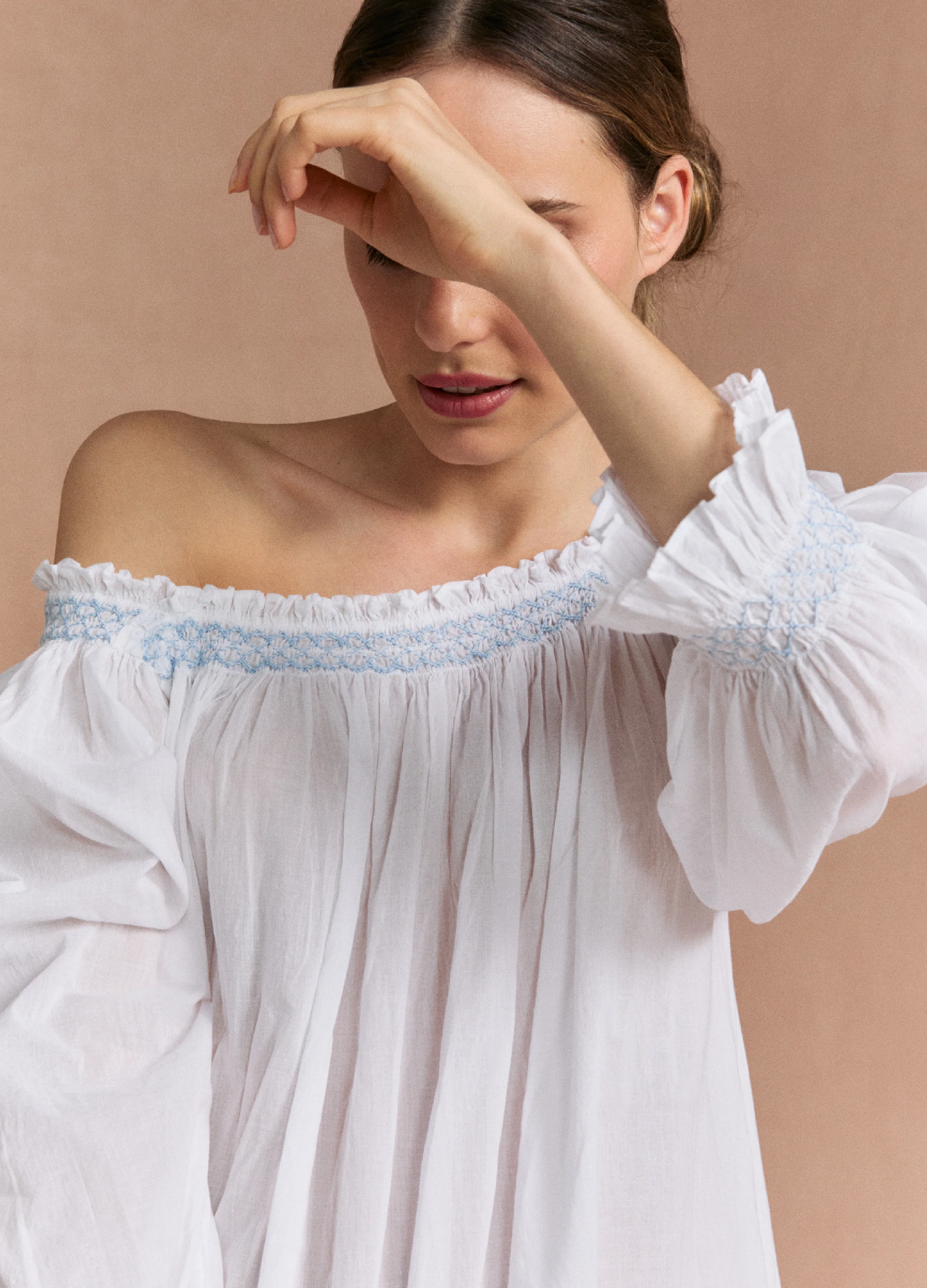 Clara - Blue - Image 4